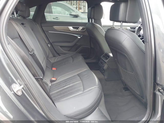 2019 AUDI A6 WAUL2AF24KN097390 Photo 7