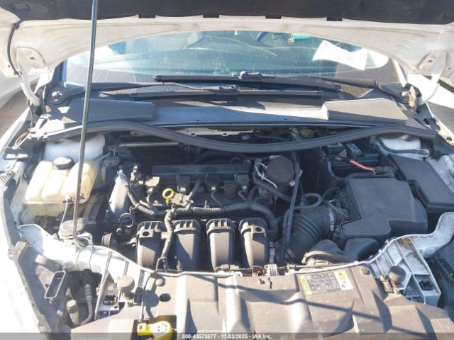 2015 FORD FOCUS 1FADP3N25FL216058 Photo 9