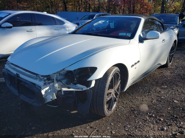 ZAM45VMA8J0273445 Maserati Granturismo Mc/sport