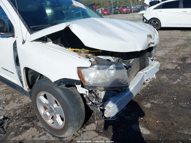 Продаж на аукціоні авто 2016 Jeep Compass Sport, vin: 1C4NJCBAXGD715736, номер лоту: 43579030