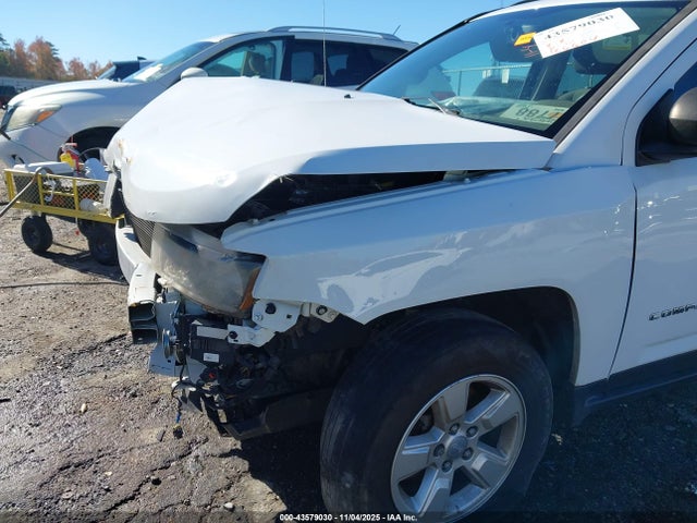 Продаж на аукціоні авто 2016 Jeep Compass Sport, vin: 1C4NJCBAXGD715736, номер лоту: 43579030