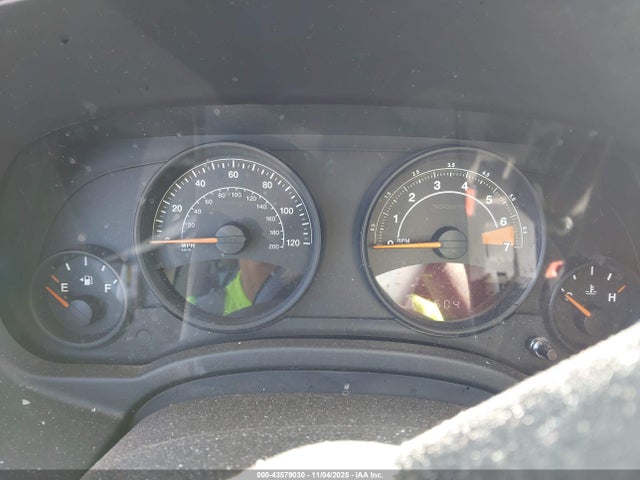 Продаж на аукціоні авто 2016 Jeep Compass Sport, vin: 1C4NJCBAXGD715736, номер лоту: 43579030