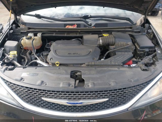 2019 CHRYSLER PACIFICA 2C4RC1BG9KR731615 Photo 9