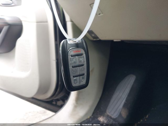 2019 CHRYSLER PACIFICA 2C4RC1BG9KR731615 Photo 10