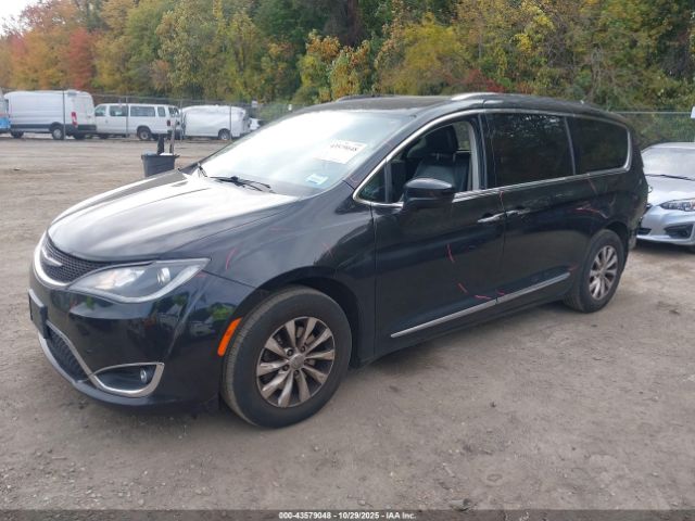 2019 CHRYSLER PACIFICA 2C4RC1BG9KR731615 Photo 1