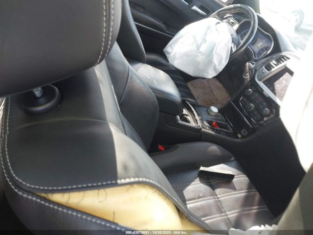 2022 CHRYSLER 300 2C3CCABG8NH130829 Photo 4