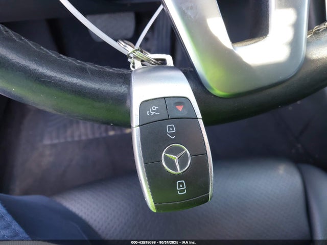 55SWF8DBXKU308962 Mercedes-Benz C 300