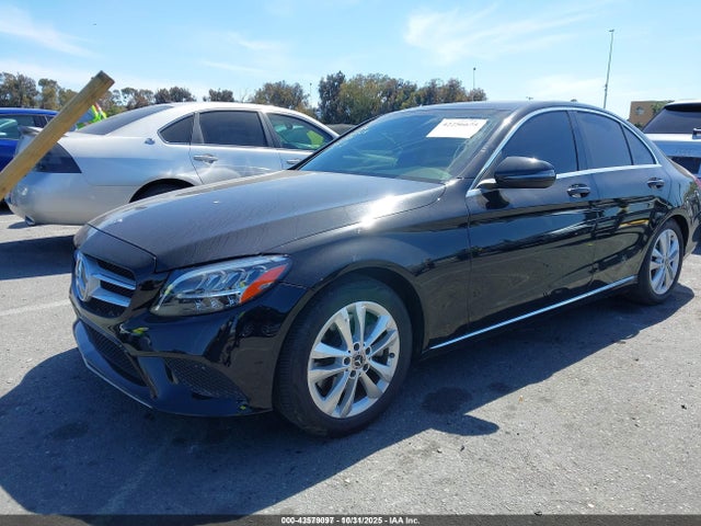 Mercedes-Benz C 300 2019 55SWF8DBXKU308962 Image 2