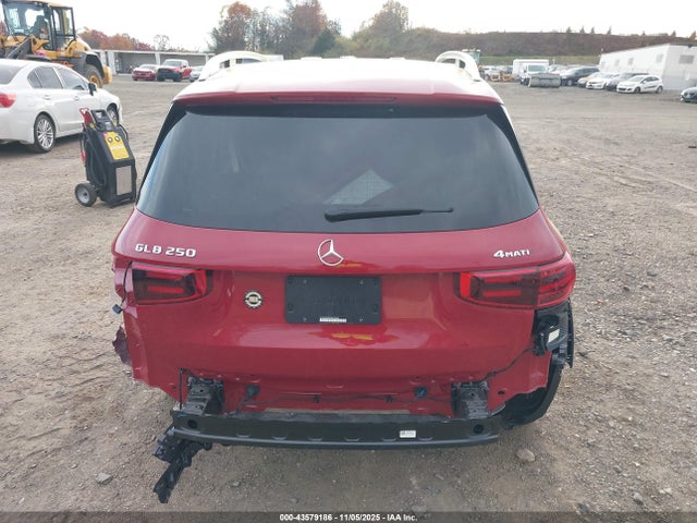Продаж на аукціоні авто 2024 Mercedes-benz Glb 250 4matic, vin: W1N4M4HB3RW370008, номер лоту: 43579186