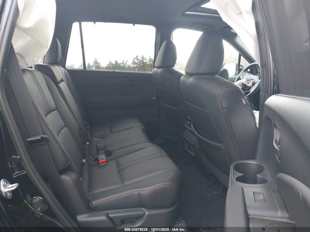 5FNYF8H6XSB011438 Honda Passport Awd Trailsport