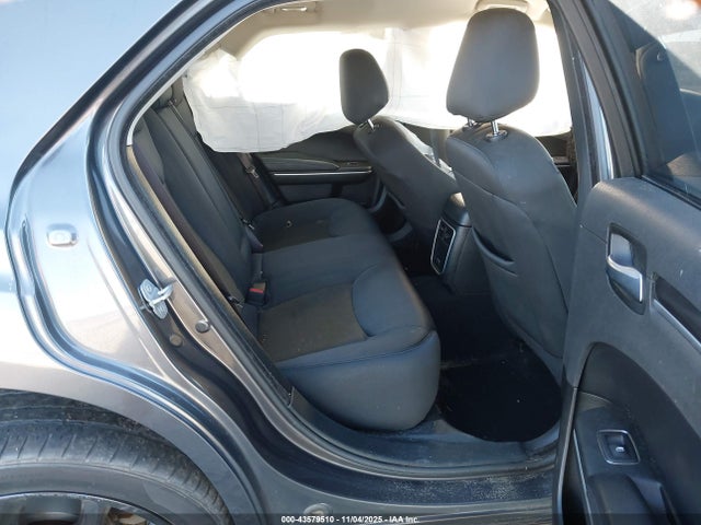 43579510 :رقم المزاد ، 2C3CCAAG7NH199075 vin ، 2022 Chrysler 300 Touring مزاد بيع