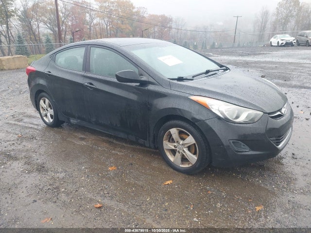 2011 HYUNDAI ELANTRA 5NPDH4AE7BH002667