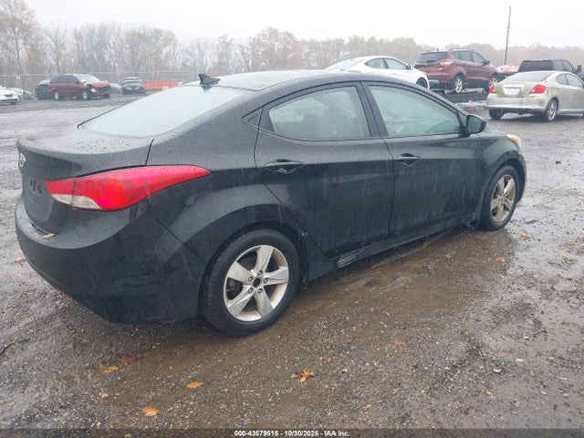 2011 HYUNDAI ELANTRA 5NPDH4AE7BH002667 Photo 3