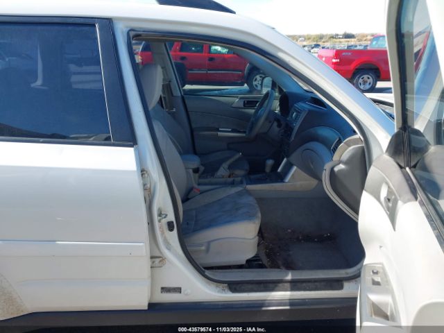 2010 SUBARU FORESTER JF2SH6BC5AH912221 Photo 4