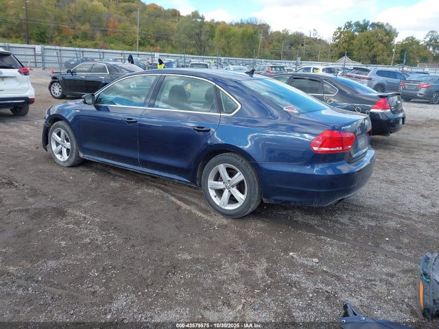 Volkswagen Passat 1.8t Wolfsburg Edition 2014 1VWAT7A35EC045418 Image 3