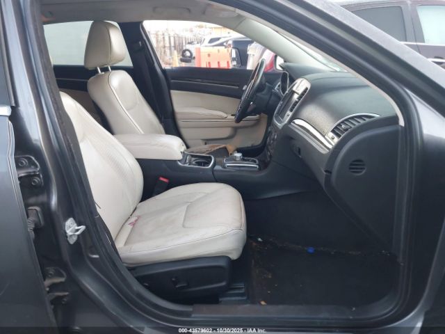 2016 CHRYSLER 300C 2C3CCAEG7GH212131 Photo 4