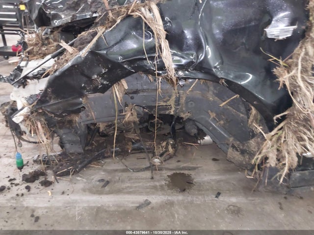 2017 CADILLAC XT5 1GYKNBRS9HZ252633 Photo 5