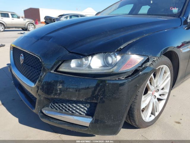 2016 JAGUAR XF SAJBE4BV7GCY02890 Photo 5