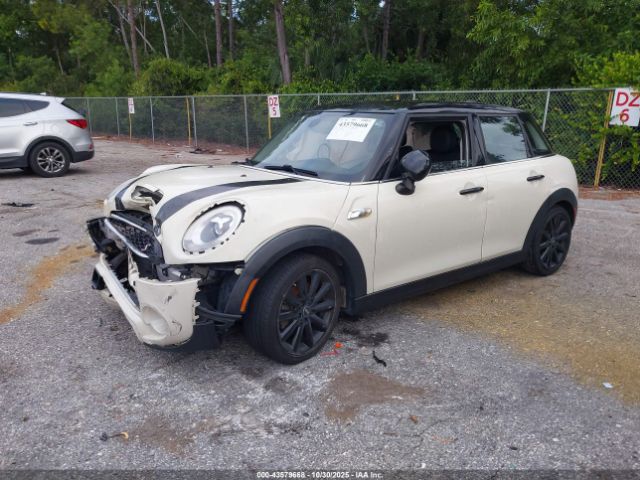 2016 MINI HARDTOP WMWXU3C59G2B67189 Photo 1
