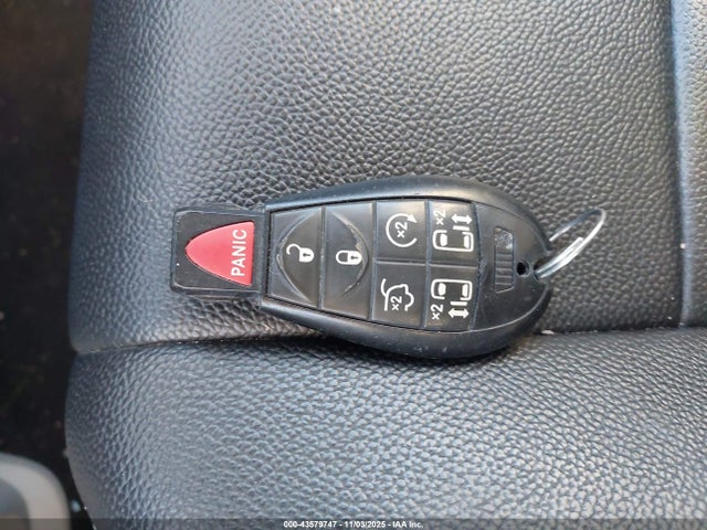 2016 CHRYSLER TOWN & COUNTRY 2C4RC1BG1GR292157 Photo 10