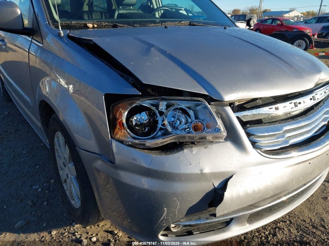 2016 CHRYSLER TOWN & COUNTRY 2C4RC1BG1GR292157 Photo 5