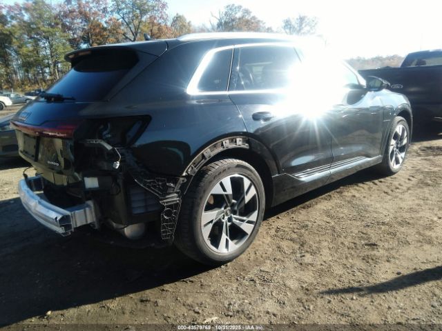 2022 AUDI E-TRON WA1AAAGE0NB004791 Photo 3