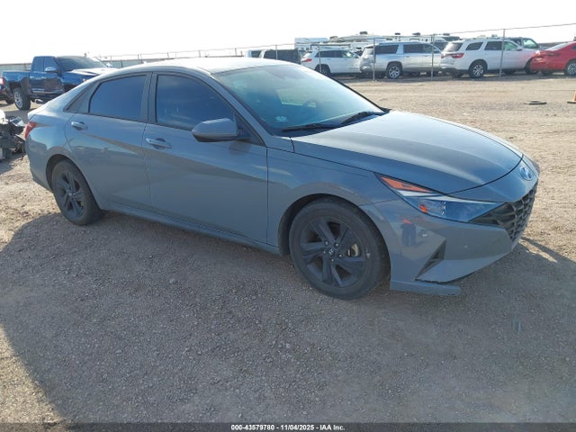 KMHLM4AG1MU065938 Hyundai ELANTRA SEL