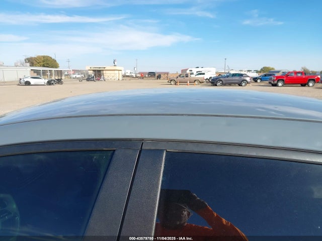 KMHLM4AG1MU065938 Hyundai ELANTRA SEL