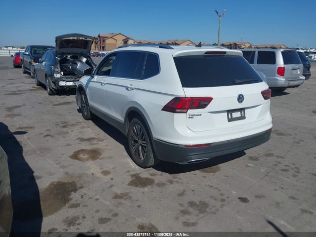 2019 VOLKSWAGEN TIGUAN 3VV3B7AX0KM184269 Photo 2