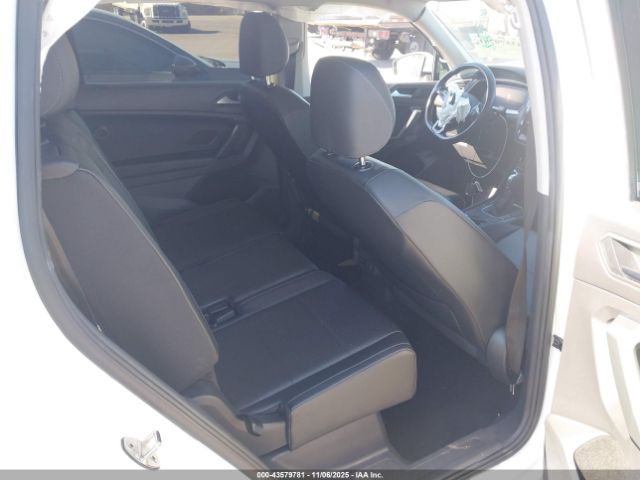 2019 VOLKSWAGEN TIGUAN 3VV3B7AX0KM184269 Photo 7