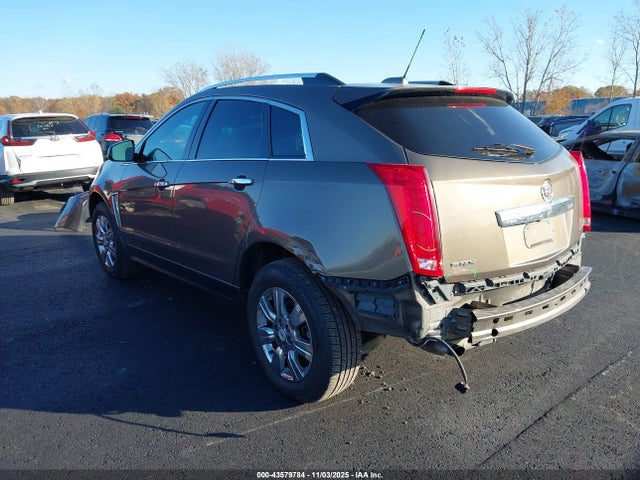 2015 CADILLAC SRX 3GYFNBE3XFS561389 Photo 2