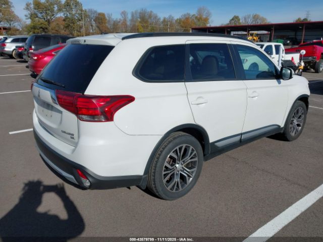 2016 MITSUBISHI OUTLANDER JA4AD3A33GZ061040 Photo 3