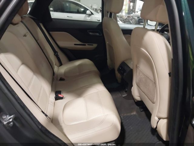 2018 JAGUAR F-PACE SADCK2FN9JA283889 Photo 7