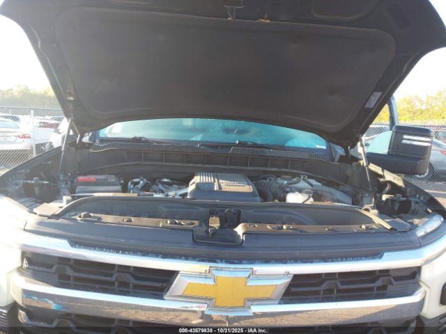 2022 CHEVROLET SILVERADO 1500 1GCUDDET7NZ514513 Photo 9