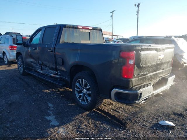 2022 CHEVROLET SILVERADO 1500 1GCUDDET7NZ514513 Photo 2