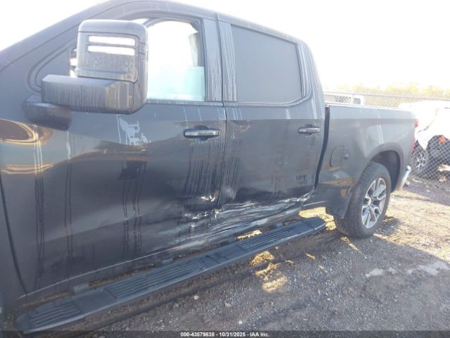 2022 CHEVROLET SILVERADO 1500 1GCUDDET7NZ514513 Photo 5
