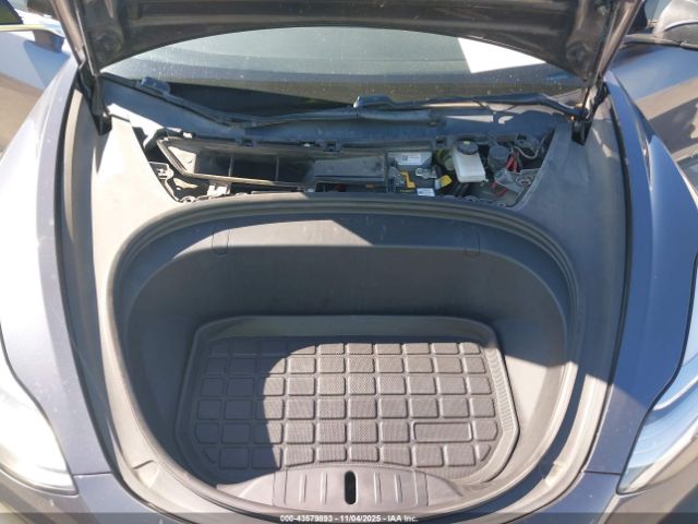 2019 TESLA MODEL 3 5YJ3E1EA2KF331303 Photo 9