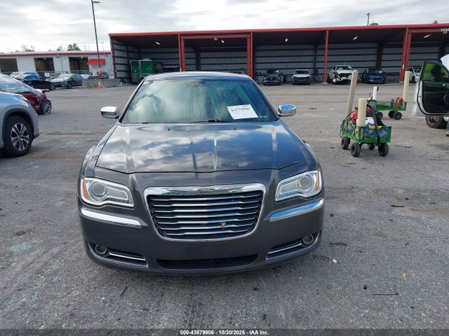 Продажа на аукционе авто 2013 Chrysler 300c, vin: 2C3CCAEG4DH613972, номер лота: 43579906