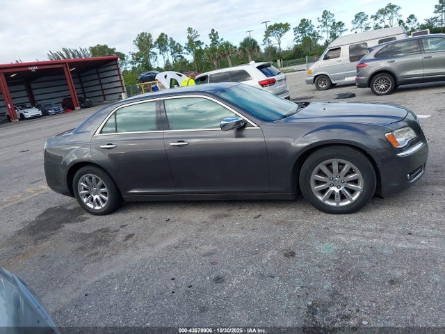 Продажа на аукционе авто 2013 Chrysler 300c, vin: 2C3CCAEG4DH613972, номер лота: 43579906