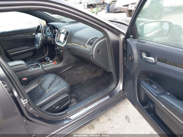 2013 CHRYSLER 300C 2C3CCAEG4DH613972 Photo 4