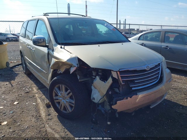 2010 CHRYSLER TOWN & COUNTRY 2A4RR7DX4AR404241