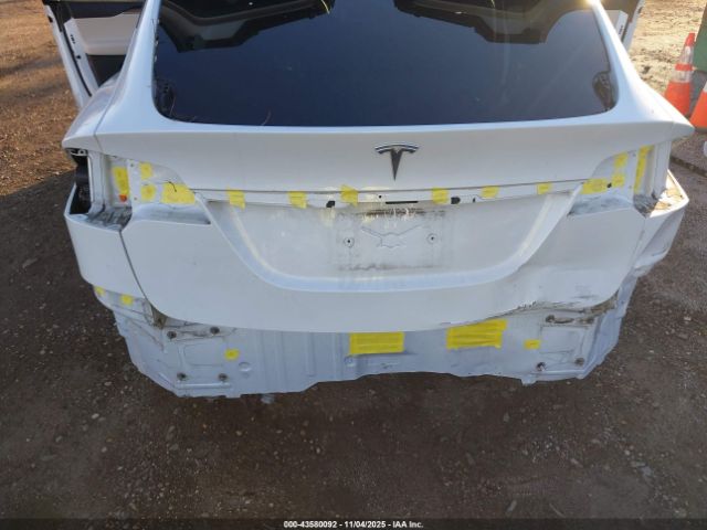 2023 TESLA MODEL X 7SAXCBE5XPF375575 Photo 5