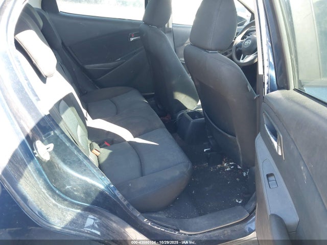 3MYDLBZV1GY113704 Scion p5v