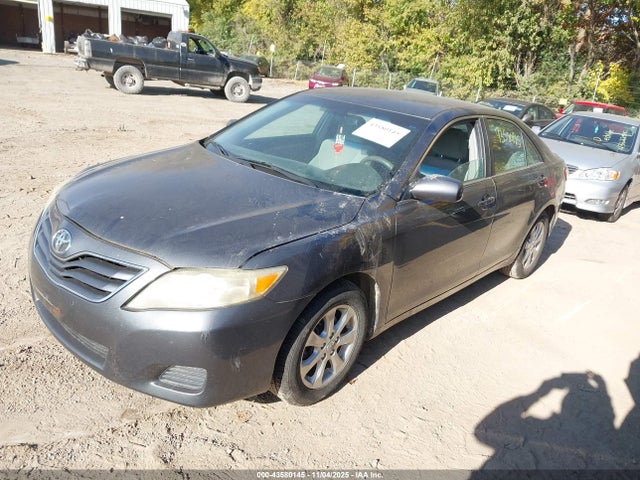 2011 Toyota Camry Le მანქანა იყიდება აუქციონზე, vin: 4T1BF3EK6BU687365, აუქციონის ნომერი: 43580145