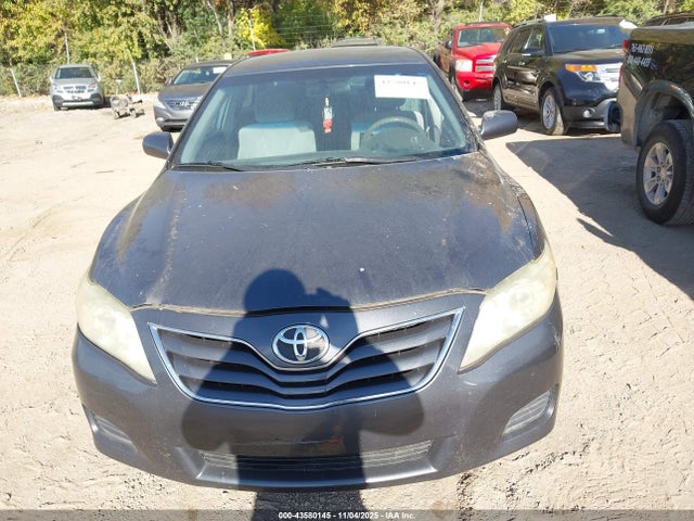2011 Toyota Camry Le მანქანა იყიდება აუქციონზე, vin: 4T1BF3EK6BU687365, აუქციონის ნომერი: 43580145