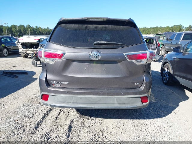 5TDZKRFH2FS067787 Toyota Highlander Le V6
