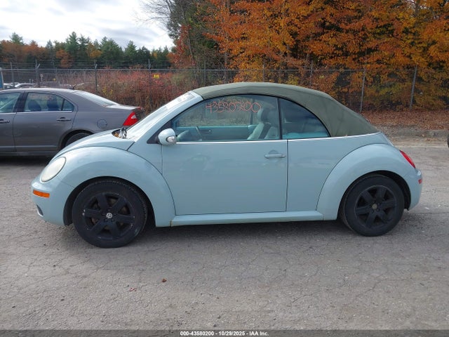 43580200 :رقم المزاد ، 3VWRF31Y66M307588 vin ، 2006 Volkswagen New Beetle 2.5 مزاد بيع