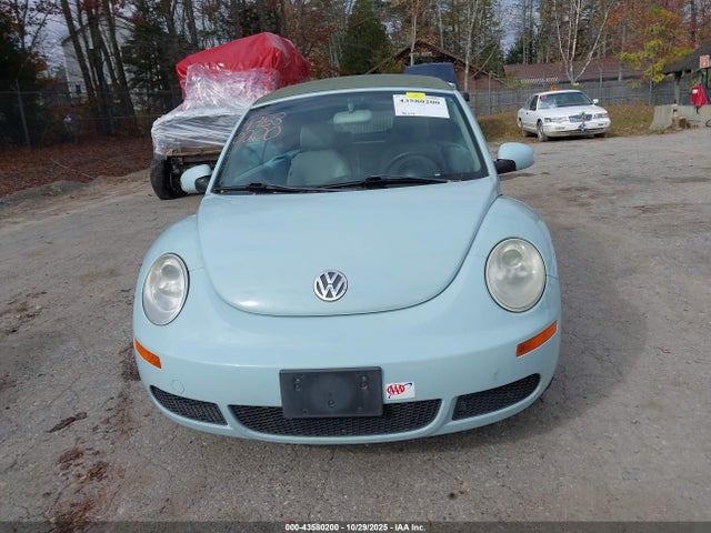 43580200 :رقم المزاد ، 3VWRF31Y66M307588 vin ، 2006 Volkswagen New Beetle 2.5 مزاد بيع