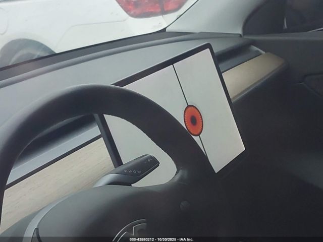 2021 TESLA MODEL Y 5YJYGDEF5MF073116 Photo 6