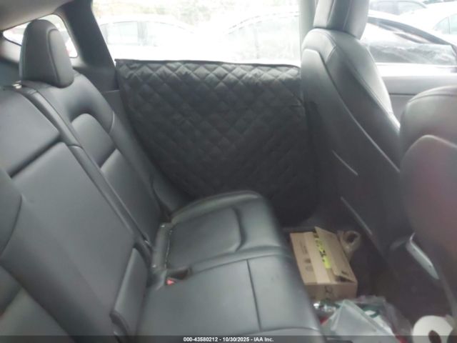 2021 TESLA MODEL Y 5YJYGDEF5MF073116 Photo 7
